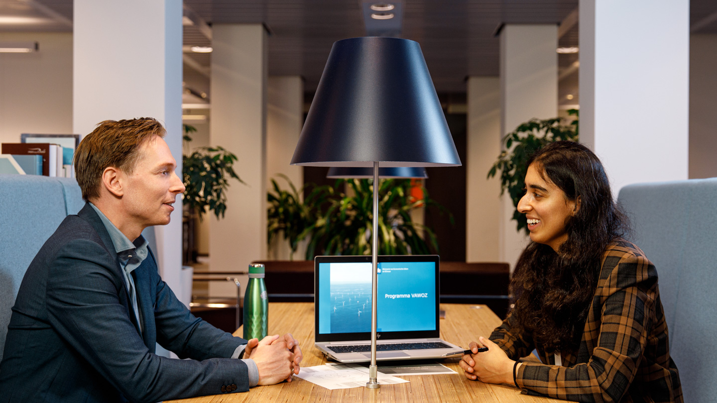 Afbeelding - Klimaattalent Cas ondersteunt bij realisatie windenergie